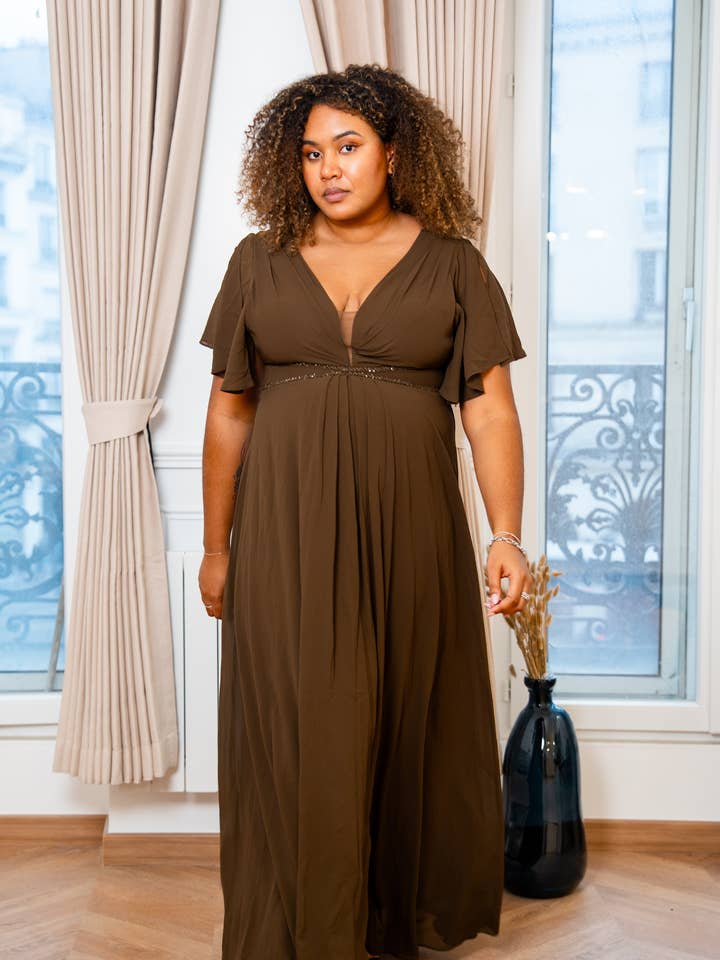 Lucas & Emma - Sarl RJ & co - Wholesale Gown - Women's - Plus size long fluid formal dress with V-neckline13