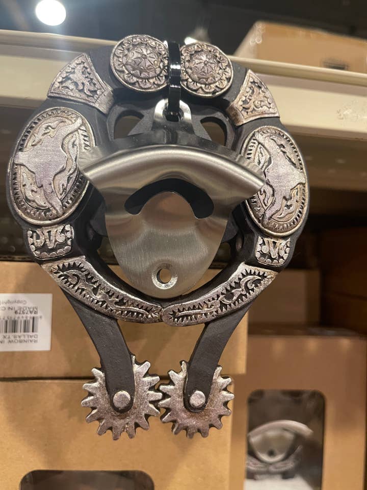 Spur Boot oplukker for engroshandel hos Broads Market