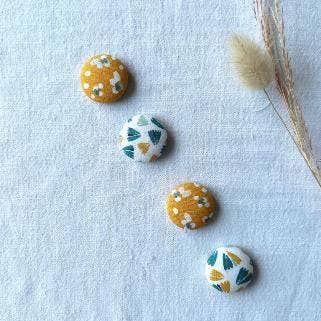 Un Brin de Fil - Wholesale Magnet - Fabric Magnet4