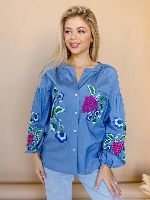 Blusa bordada Blue Aromat para venta al por mayor de Galychanka