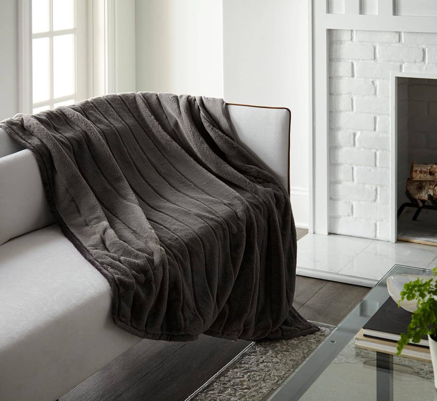 Crafted by Catherine - Wholesale Throw Blanket - Channel Cut Faux Rabbit Fur Throw 50" x 60"2