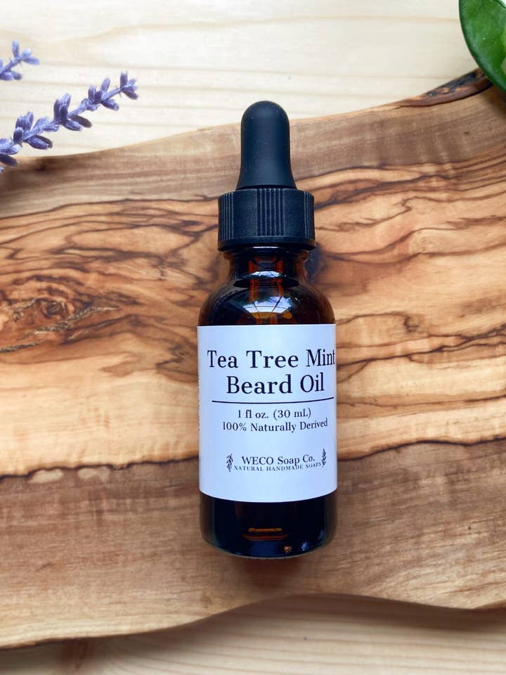 Huile à barbe Tea Tree Mint pour la vente par WECO Soap Co.