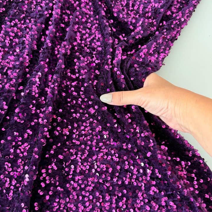 GalaTextile - Wholesale Fabric - Best Price Sequin Velvet Fabric, Stephanie Overlap Sequins With Velvet Fabric Sold by Yard, Sparkly Fabric for Gown, Red, Green, Red, Pink