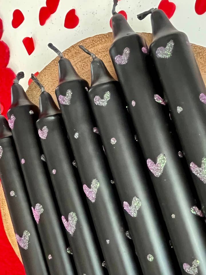 SORT Dip Dye Aflang Stearinlys Med HOLO PINK Glitter Hjerte for engroshandel hos Dot Home Aroma