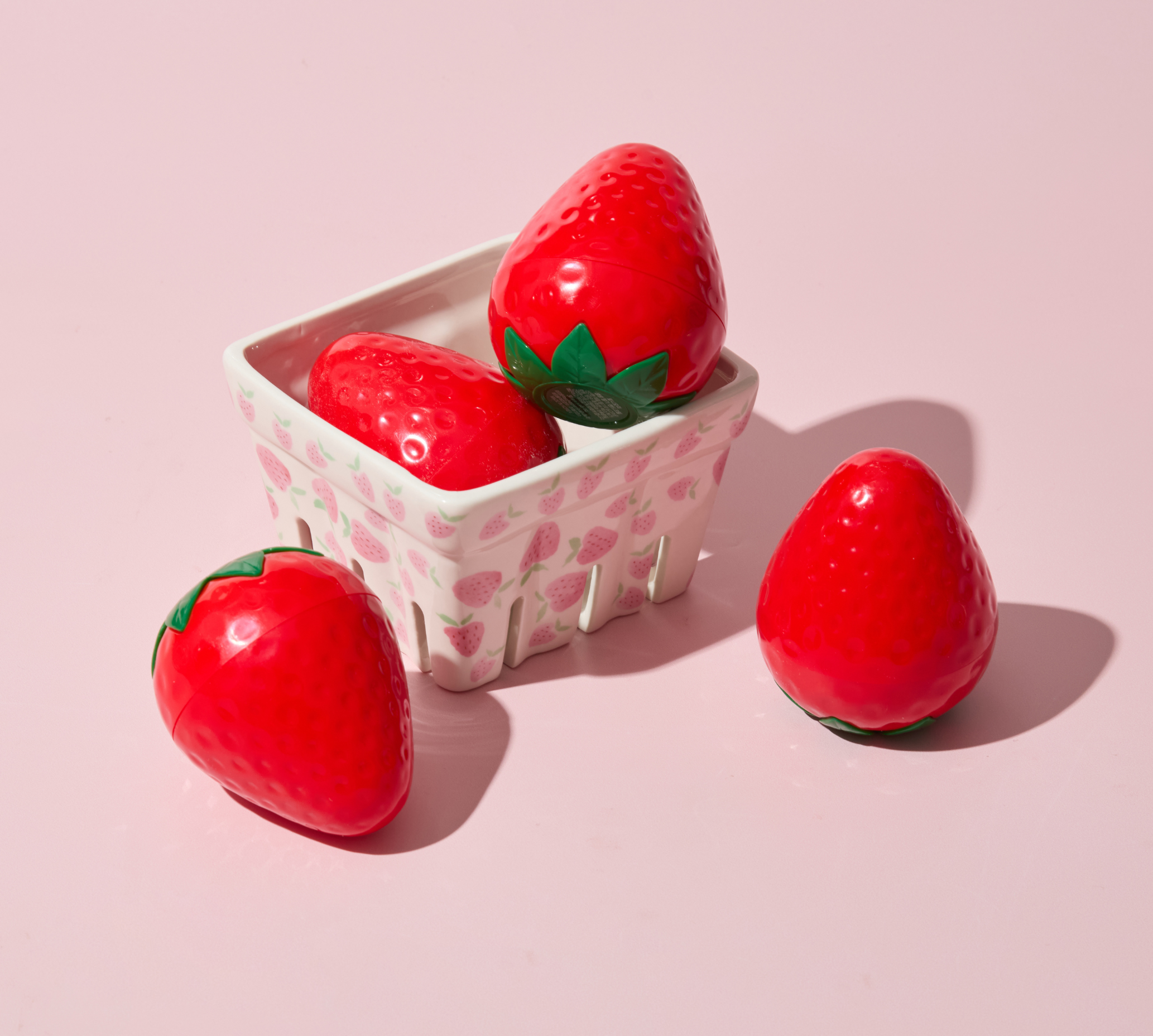 TONYMOLY - Wholesale Hand Cream/Lotion - Strawberry Hand Cream4