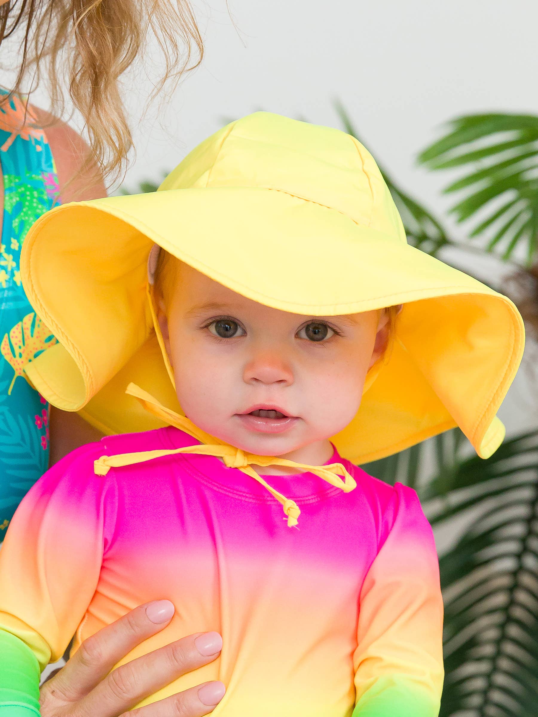 Giallo Cappello da sole protettivo per bambini giallo neon in vendita all'ingrosso su Faire2