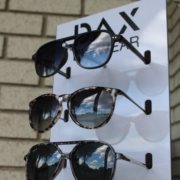 DAX Eyewear - Wholesale Sunglasses - Women's - DAX Spinning Sunglasses Stand - Stand Only8
