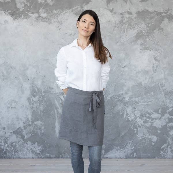LinenMe - Wholesale Apron - Linen Cafe Apron Steel Grey Stone Washed3
