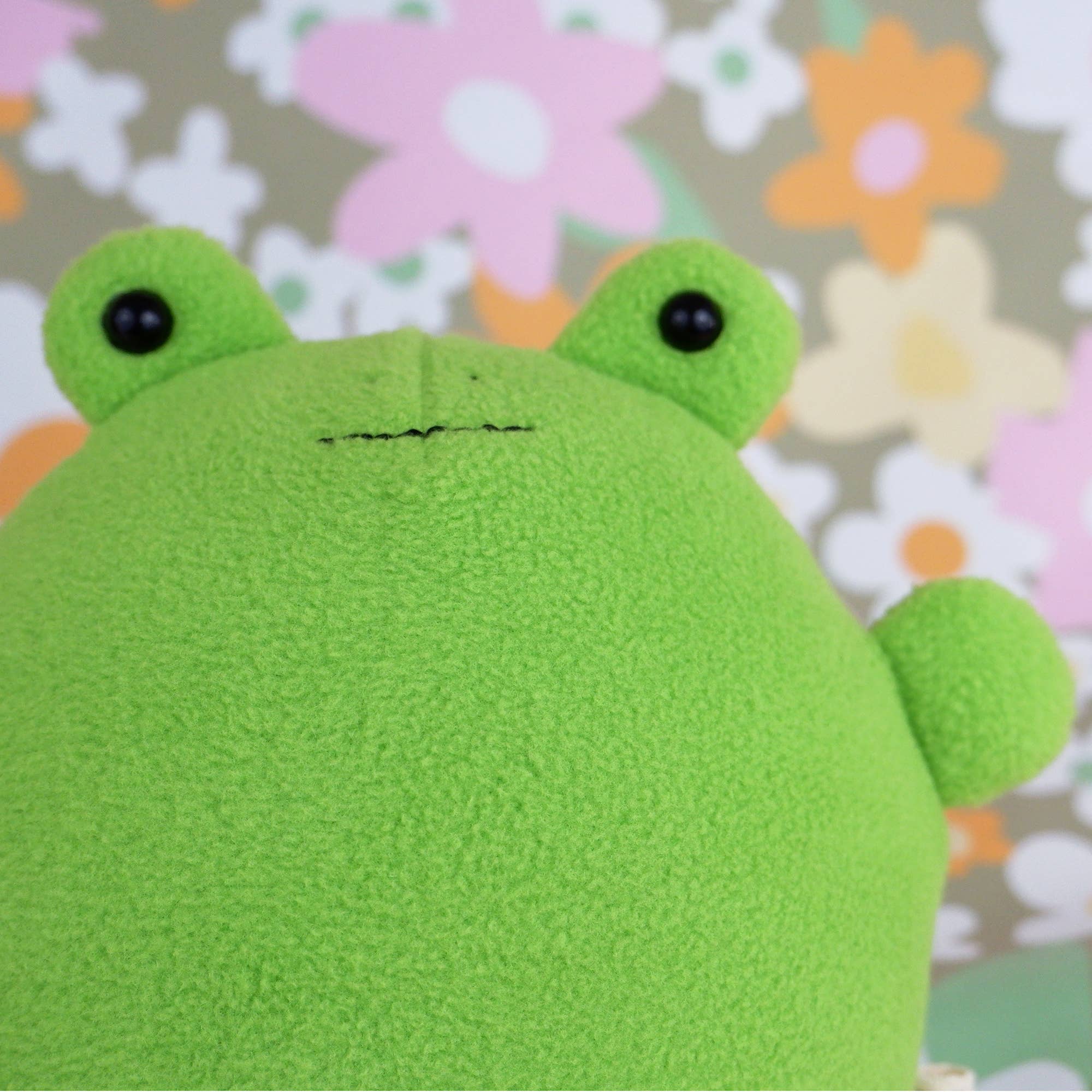 Beautifully Regular - Wholesale Stuffed/Plush Toy - Kids & Baby - Chubby Frog Stuffed Animal in Lime Green4