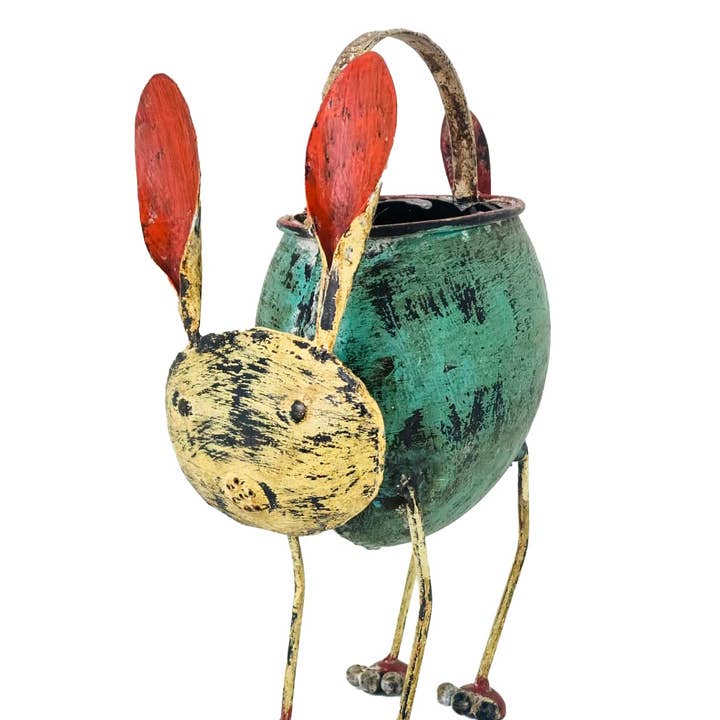 Vintage Addiction - Wholesale Watering Can - Rabbit Planter/Watering Can0