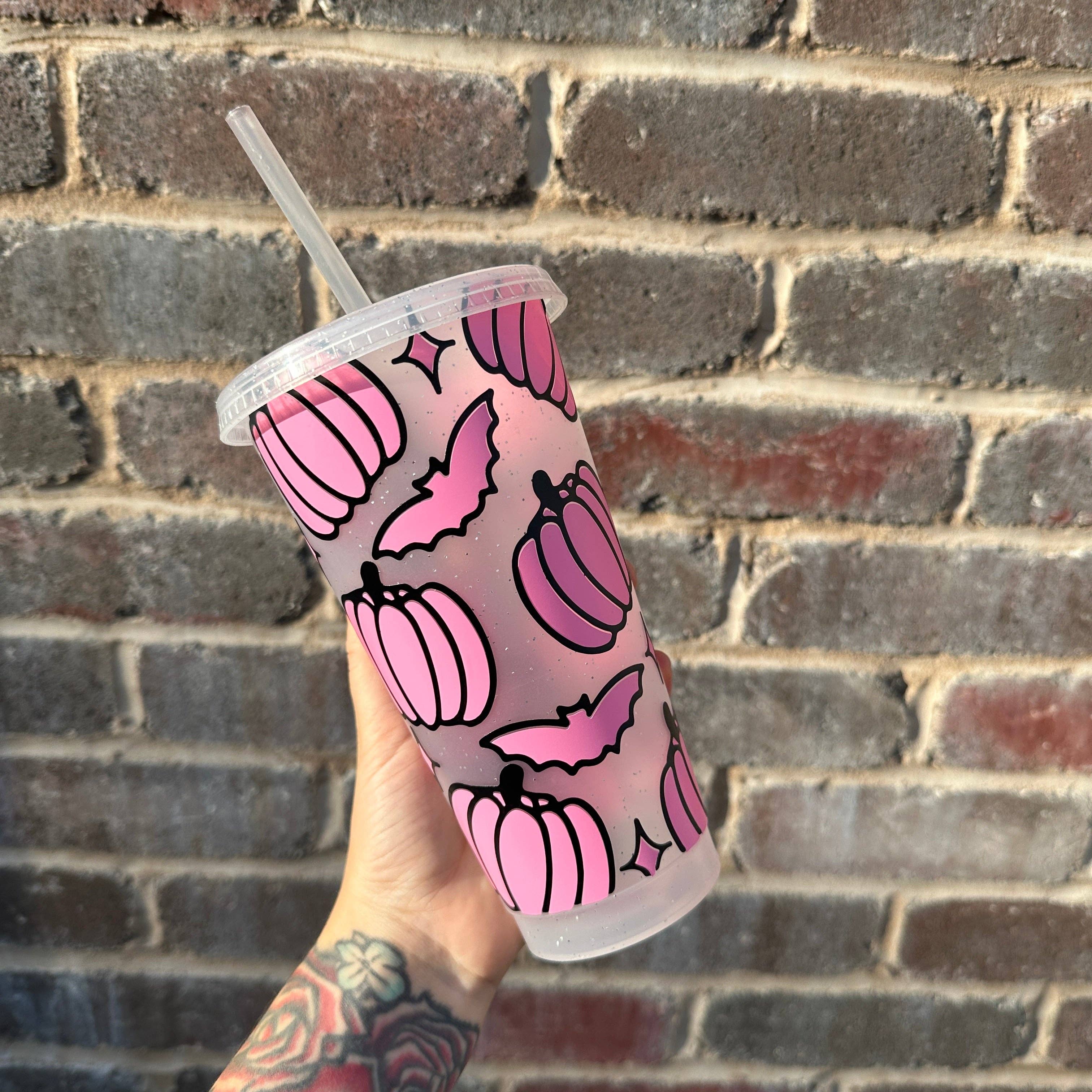 WinsterCreations™ - Vente Gourde/bouteille isotherme - Gobelet à imprimé citrouille et chauve-souris Venti Cold Cup 24 oz pour Halloween, automne, avec paille1