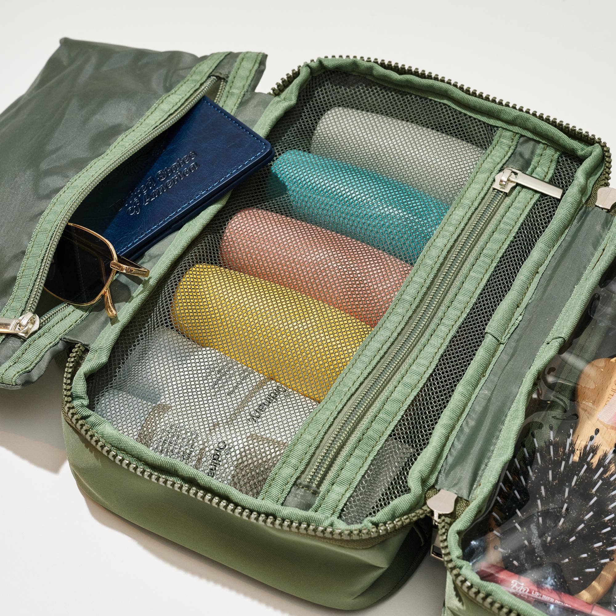 Urban Expressions - Vente Trousse de toilette – femme - Organisateur de Voyage Journey Keeper13