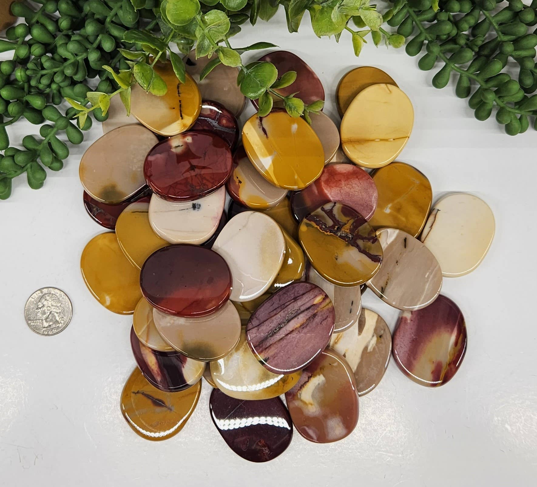 Meraki Gemstones - Wholesale Spiritual Stone/Crystal - Mookaite Jasper Flat  Smooth  Stones(0.5kg/1.1lbs)45x35x7mm1
