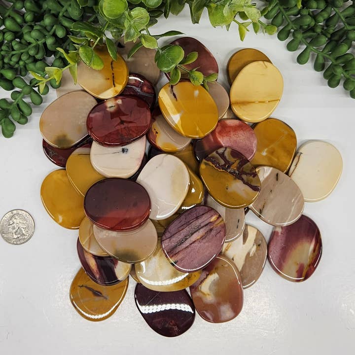 Meraki Gemstones - Wholesale Spirituele steen/kristal - Mookaiet Jasper platte gladde stenen (0,5 kg/1,1 pond) 45x35x7 mm1