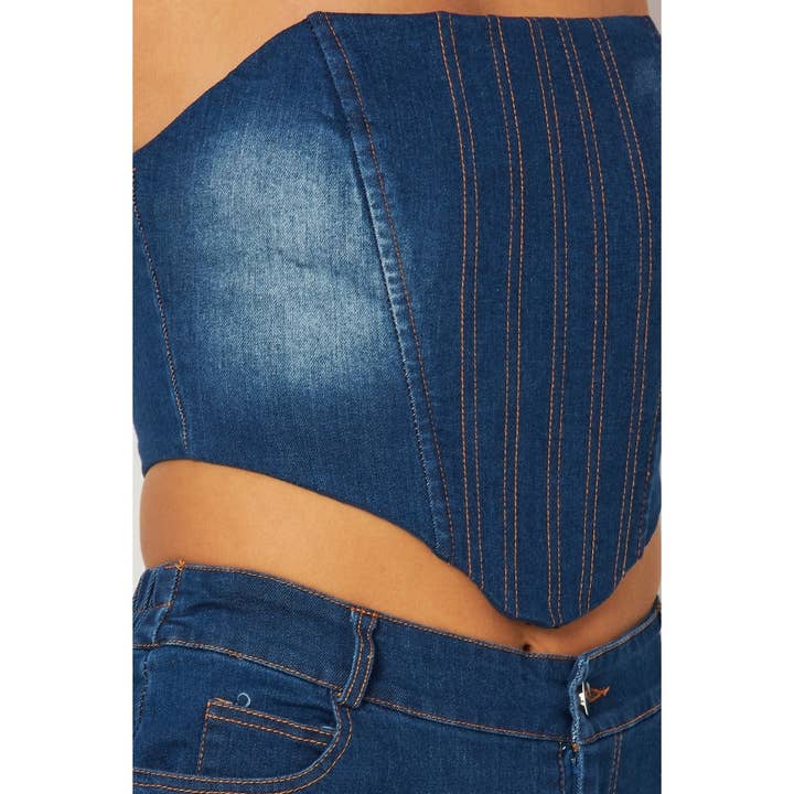 Miss 8 – Engroshandel Top- og buksesæt (IKKE Loungewear) - Dame – Denim sæt med stropløs top og cargo bukser med vidde10