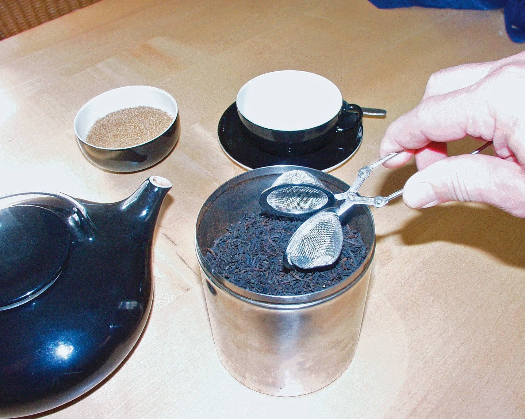 Fackelmann – wholesale Tea strainer/infuser – Fackelmann stainless steel tea tong type tea infuser 15 cm3