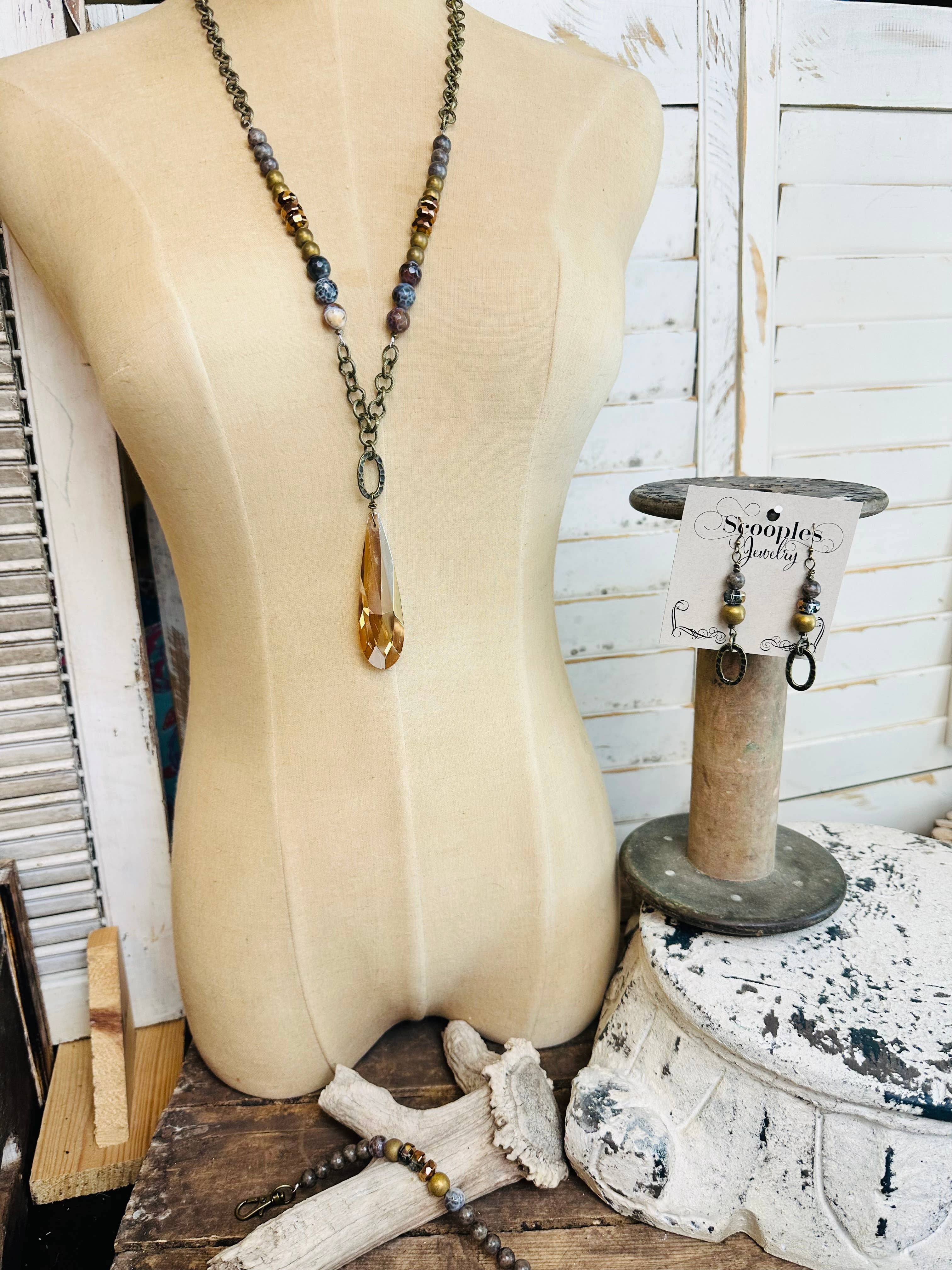 Scooples Jewelry - Wholesale Dangle Earrings - Copper Sable -Ear1