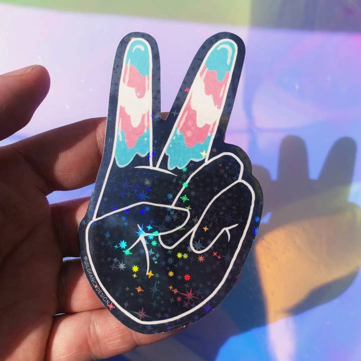 Trans Hands Prismatiske Klistermærker for engroshandel hos Wild Fancy Design