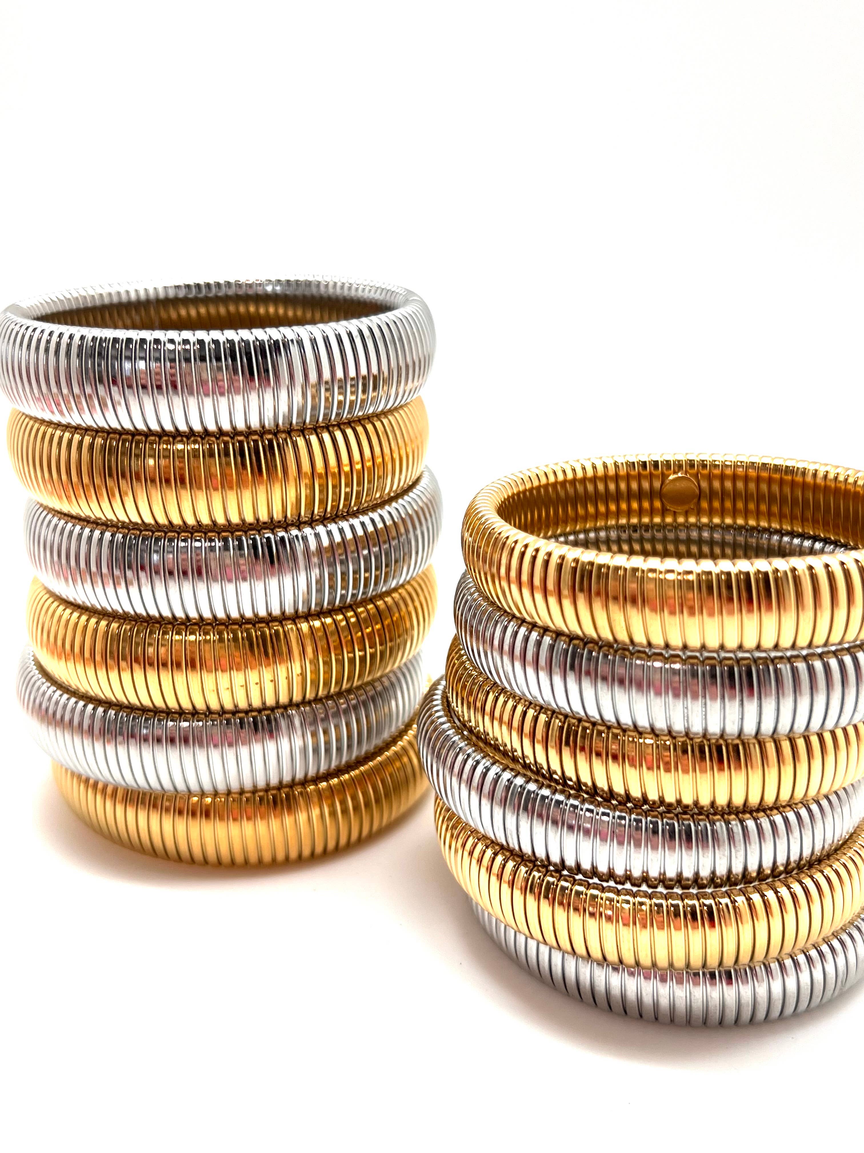 Karli Buxton - Wholesale Bangle Bracelet - Snake Coil Stacks0