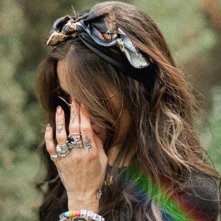 Lisa Fernandes - Wholesale Scarf - Women's - Women's Printed Hair Scarf