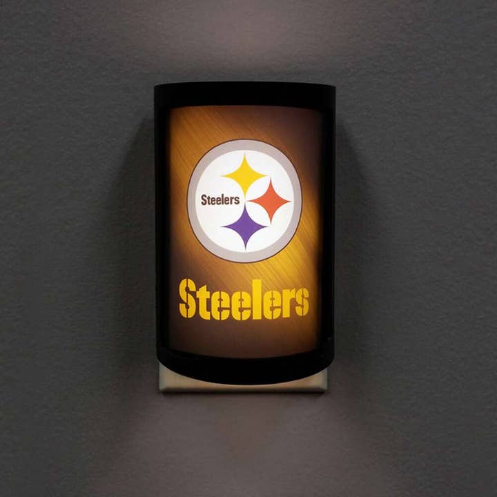 Party Animal, Inc. - Wholesale Night Light - Pittsburgh Steelers LED Night Light