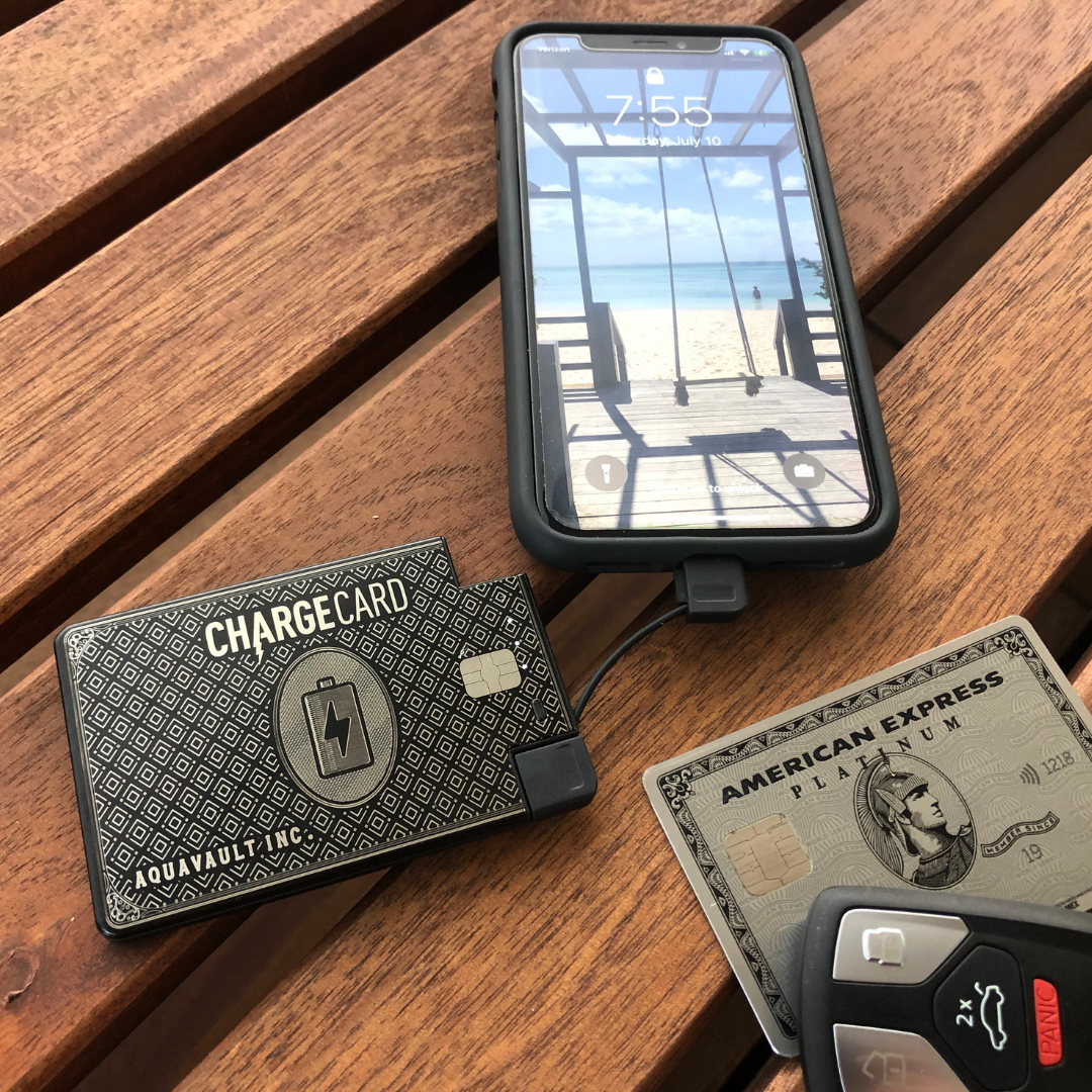 AquaVault Inc. – wholesale Bärbar laddare – ChargeCard® Ultra-Thin Kreditkortsstorlek Telefonladdare9