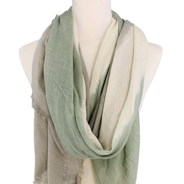 JC Sunny Fashion - Wholesale Scarf - Women's - JC021261 Ombre Scarf