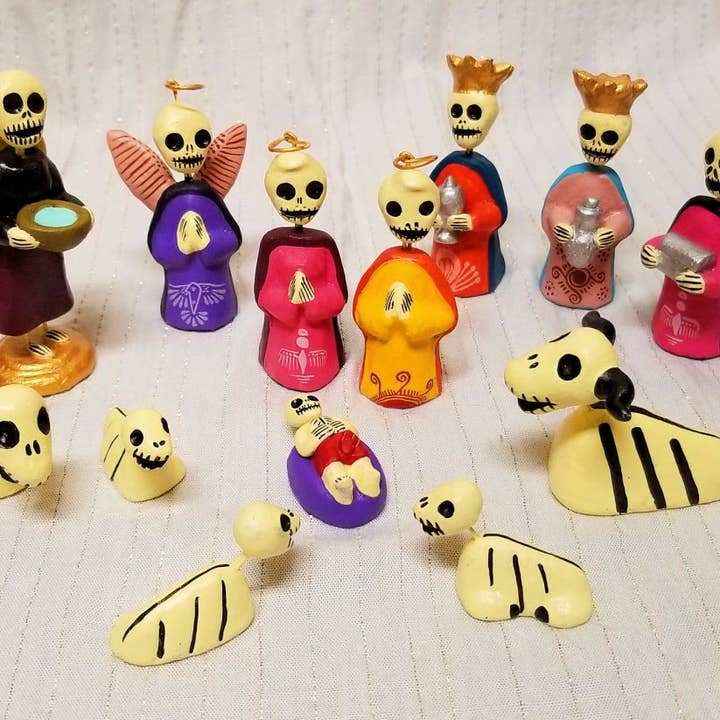 Arara Enterprises - Wholesale Nativity Scene Decor - 13-Piece Skull Nativity Scene Decor from Izucar, 3"