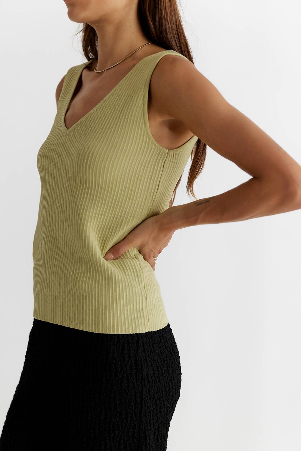 MOD REF – Großhandel Strickoberteil – Damen – Das Ven-Top2