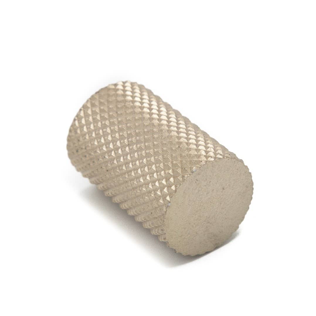 Brût Home and Glassware - Wholesale Knob/Pull - Knurled Knob Aluminium | bold | brass | Cabinet knob