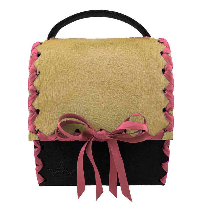 Herzerl Svart Beige för wholesale av AugenWaide