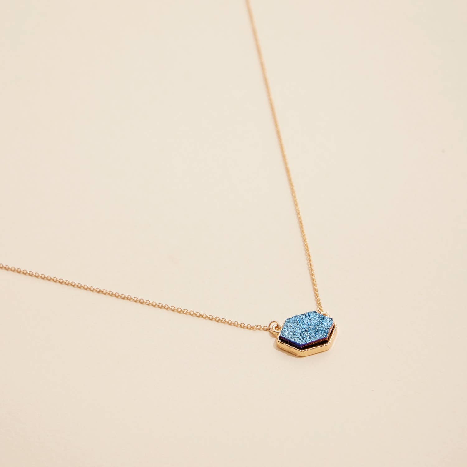 Frem - Wholesale Pendant/Charm Necklace - Hexagon Druzy Stone Charm Short Necklace5