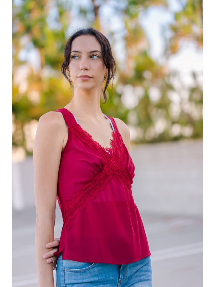 Urban Diction - Wholesale Tank Top - Women's - Basic TANK TOP WITH FLORAL DETAILS9