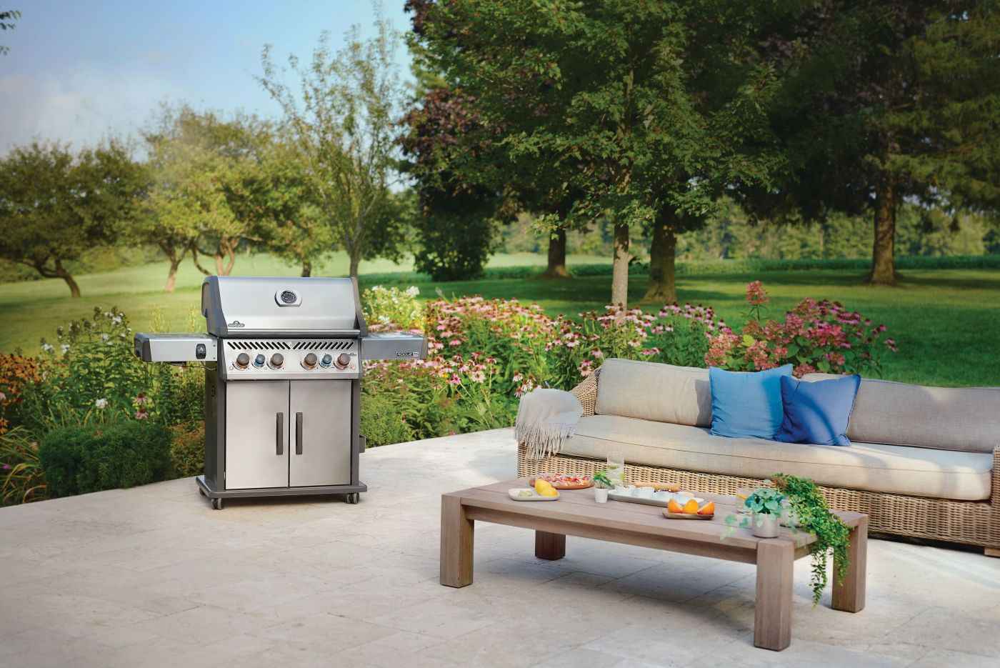 Patio Elegance - Vendita all'ingrosso Utensile per barbecue - Griglia a Gas Patio Elegance Rogue PRO‑S 525 RSIB con Bruciatori Laterali e Posteriori a Infrarossi3