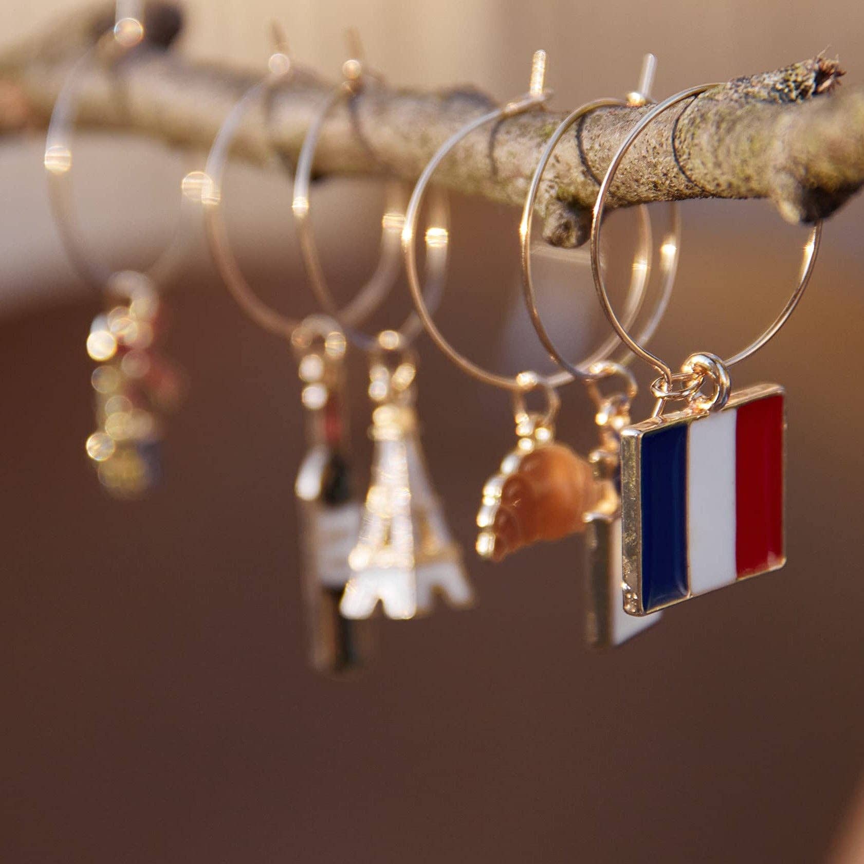 Serendipity - Wholesale Wine Charm - French Wine Charms | Parisian Chic1