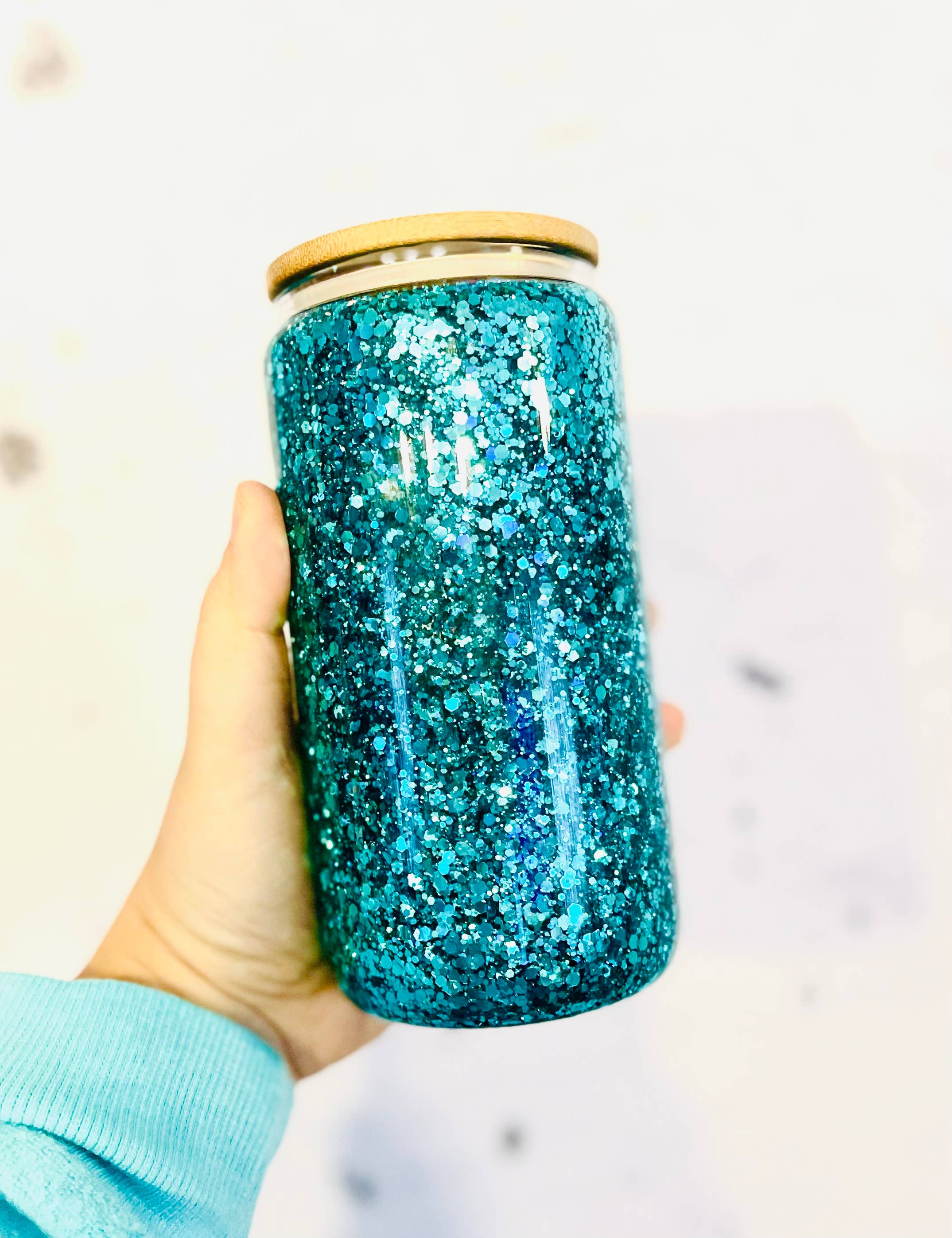 417 Designs LLC – wholesale Dricksglas och koppar – Glittrande snöglob i Libbey-burk, glas 473 ml3