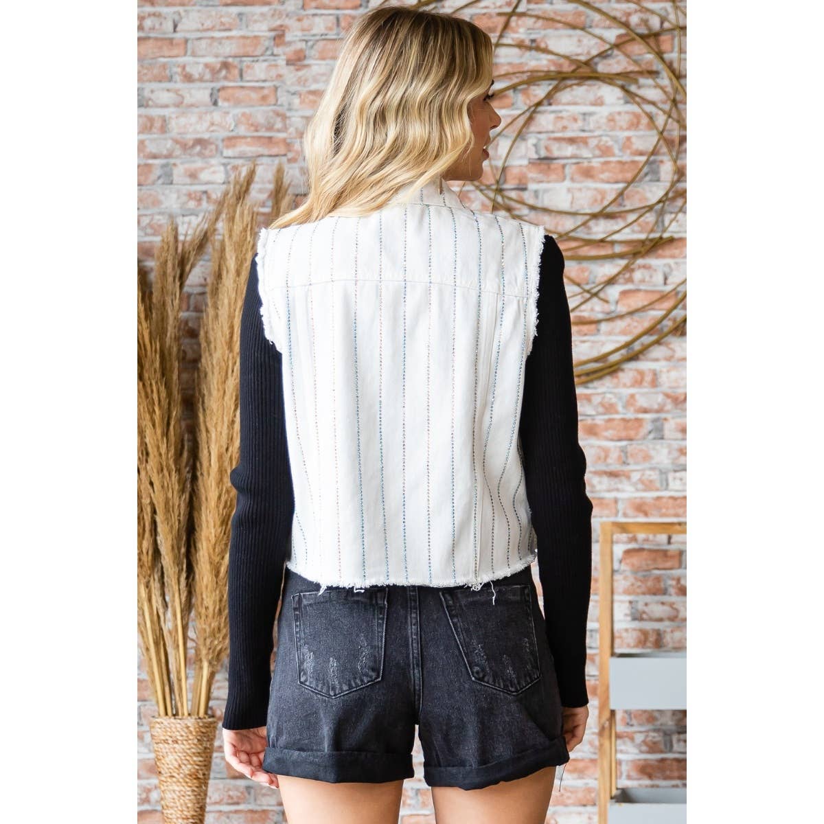 Veveret – Großhandel Oberbekleidungsweste – Damen – Jeansweste mit Strassstreifen und färbiger Waschung13