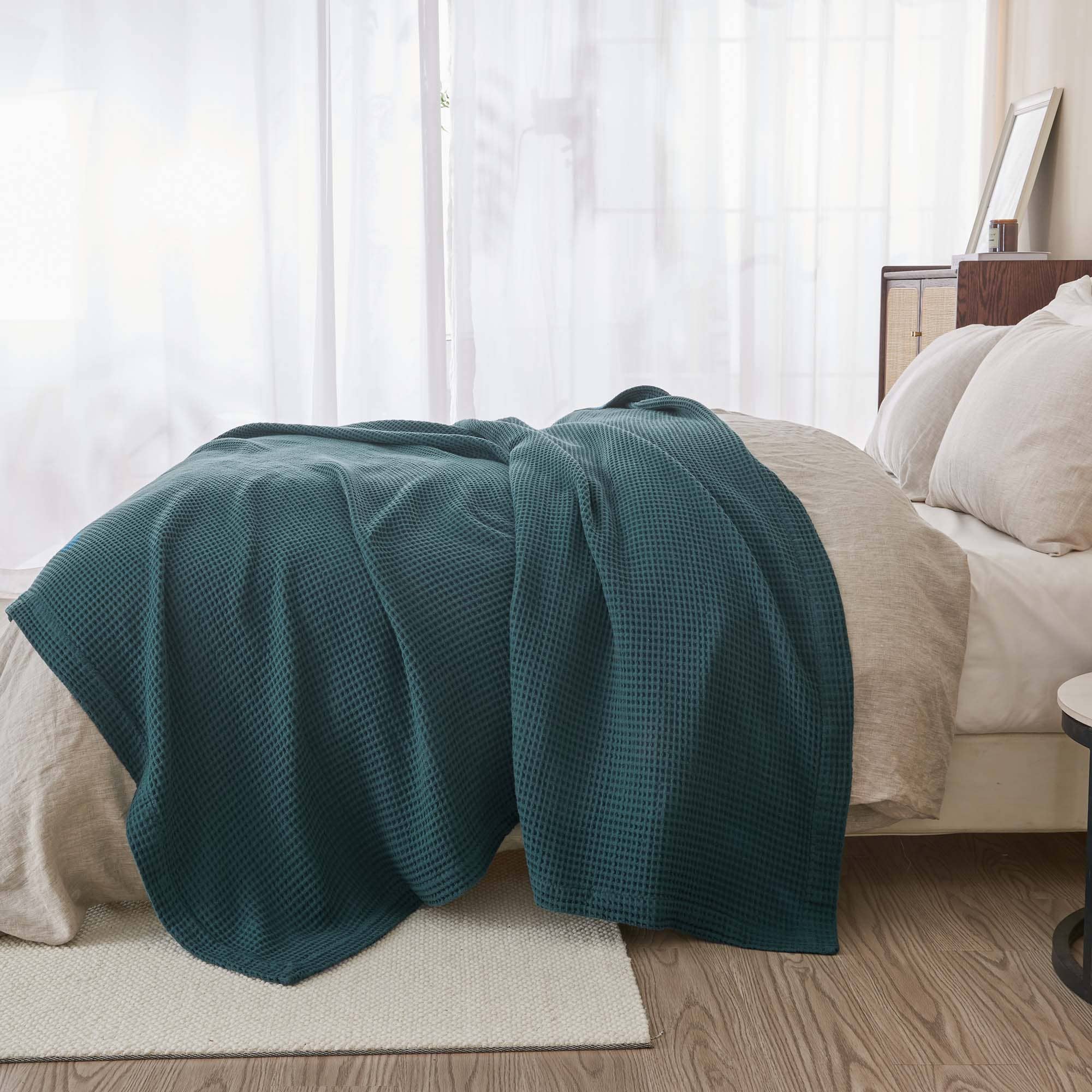 BH Collective - Wholesale Bedding Blanket - Bed Blanket - 100% Cotton Waffle Weave - Mikala Collection49