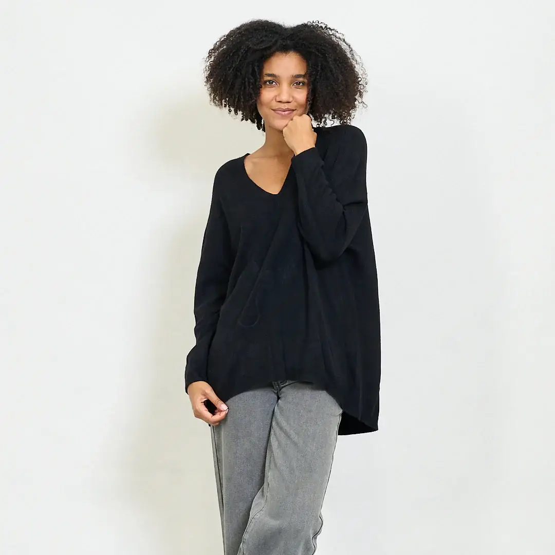 AMELÉ – wholesale Tunika - Dam – V-ringad tröja2