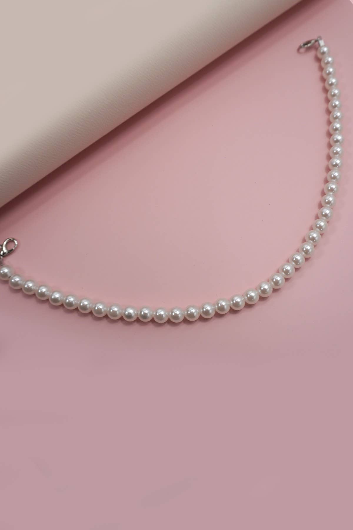 CLASSIC PEARL SHOE CHARM | 40SD101 for wholesale on Faire1