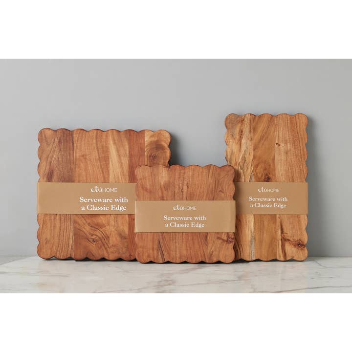 etúHOME - Wholesale Cutting Board - Scalloped Cutting Board, Medium Square