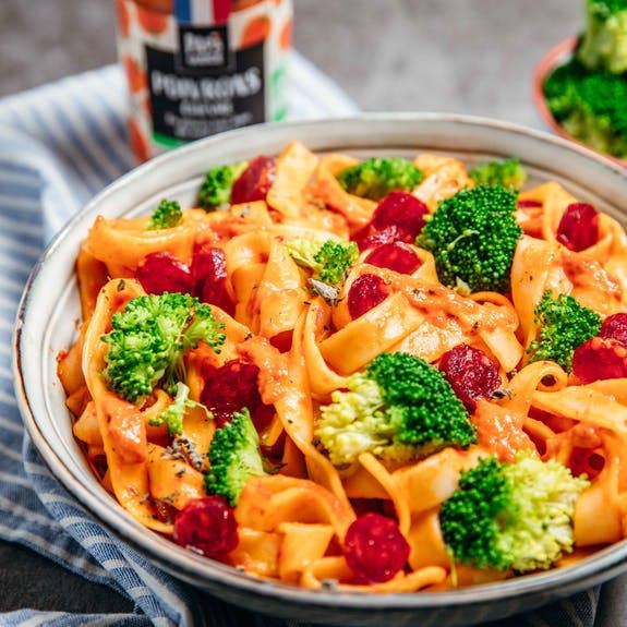 Papa Sauce – Großhandel Soße – Paprikasauce mit Ziegenkäse2