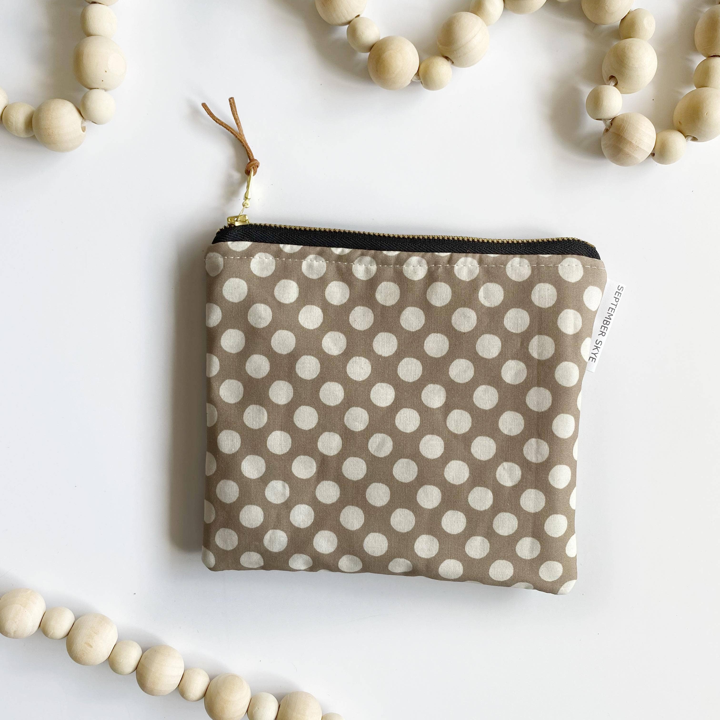 September Skye Bags & Accessories - Wholesale Pouch – Women’s - Simple zipped pouch in linen dot1