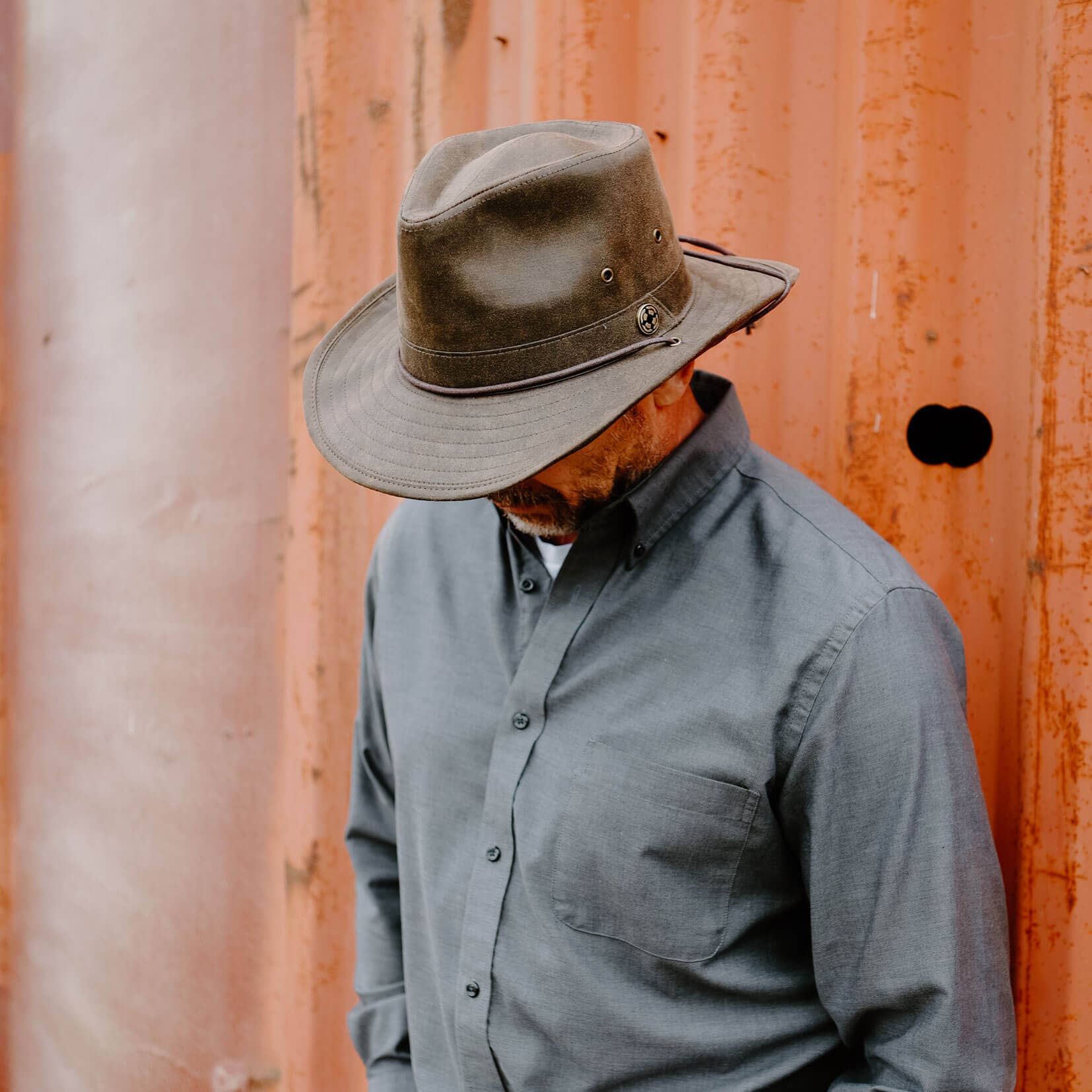 Marron Chapeau Western Usé Outback - Style Irwin en vente sur Faire6