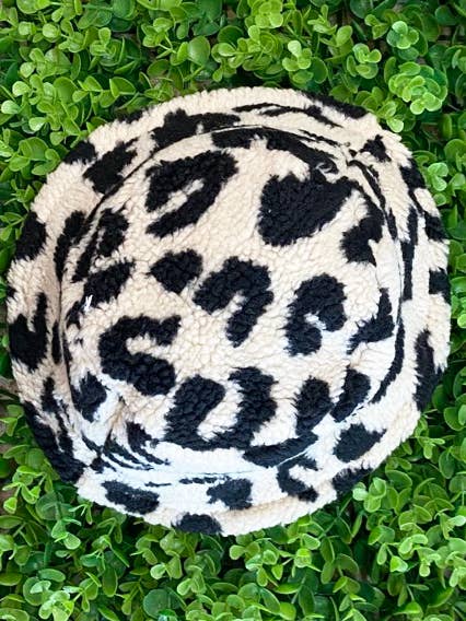 TH-0454-6 CAPPELLO DA PESCATORE IN PELLICCIA SINTETICA CON STAMPA LEOPARDATA MULTI per la vendita all'ingrosso da parte di Ellison