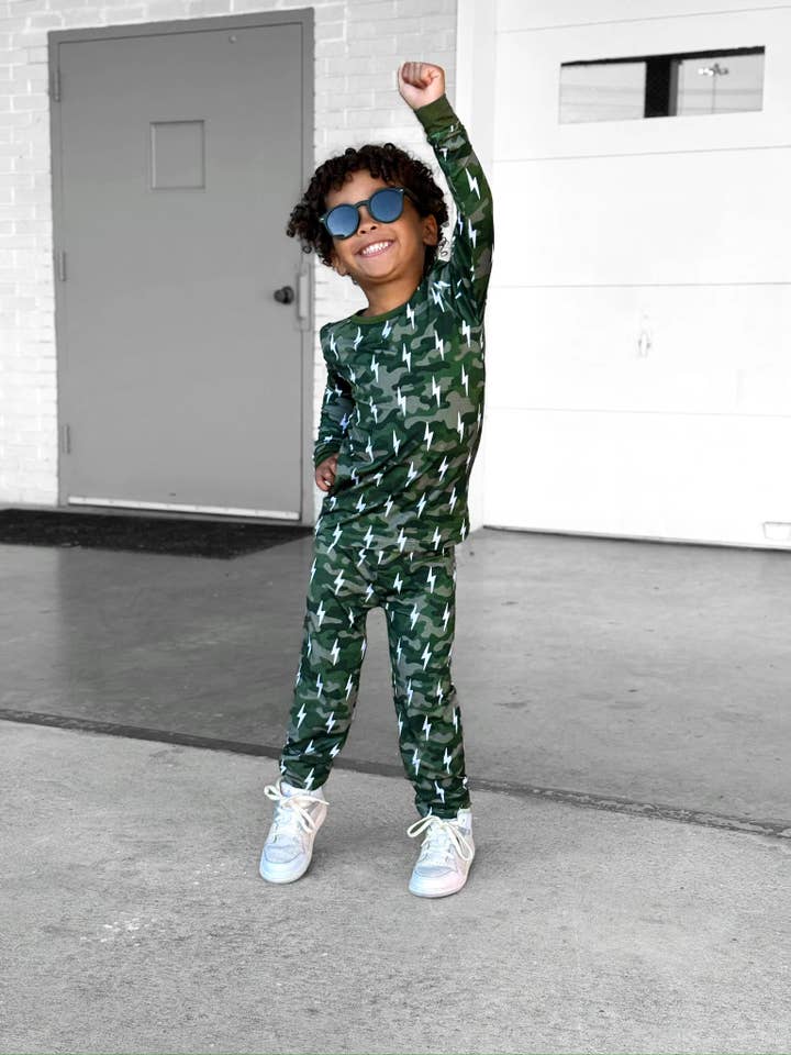 Lucky Panda Kids - Wholesale Sleepwear Set - Kids - Bamboo Two Piece Set | Green Camo Bolts1