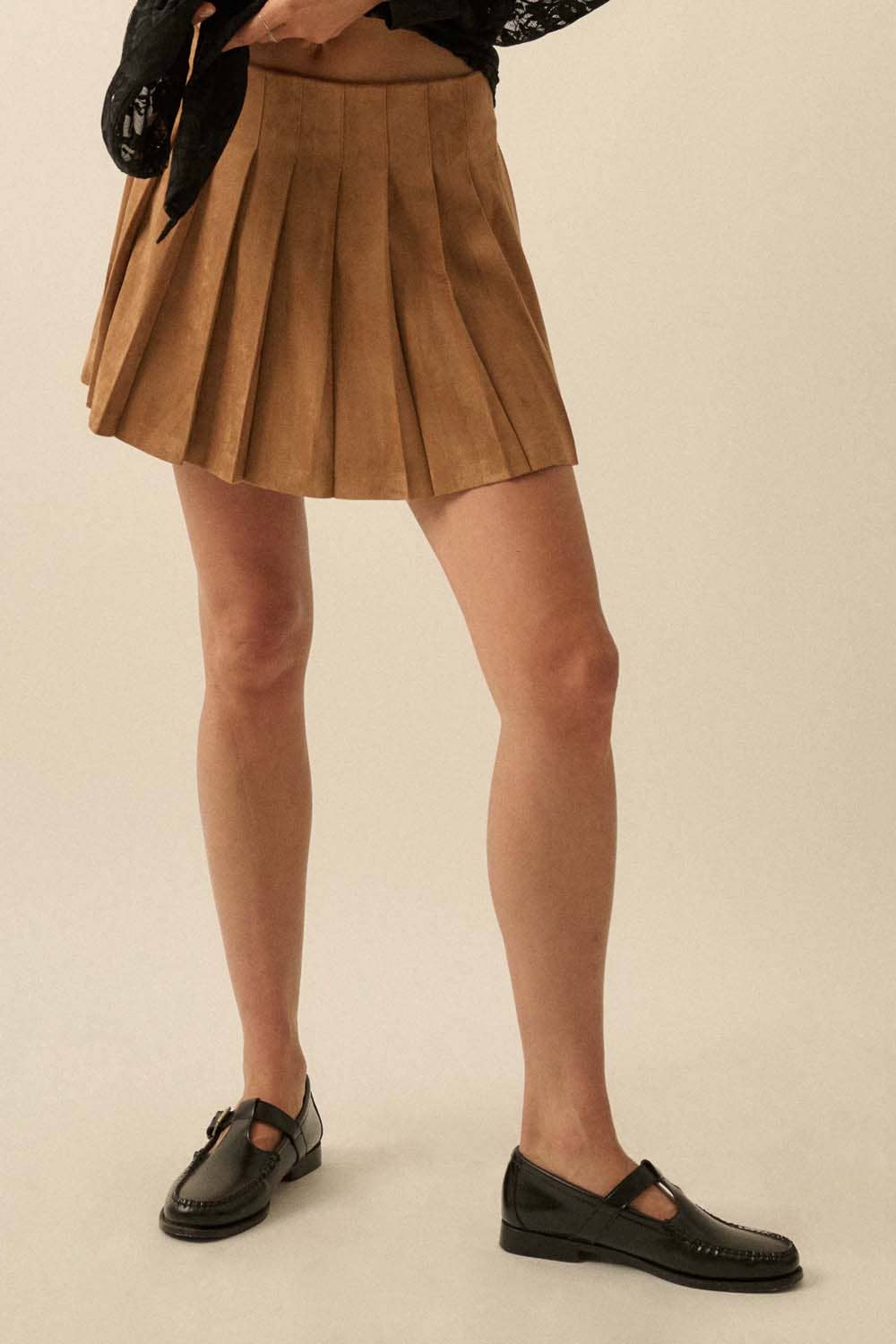 Promesa USA - Wholesale Skirt - Women's - Faux Suede Pleated Mini Skirt19