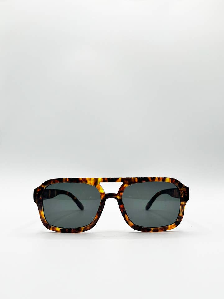 Tortoiseshell 70's Navigator Sunglasses with Green Lenses for wholesale by AFA COLLECTIVE