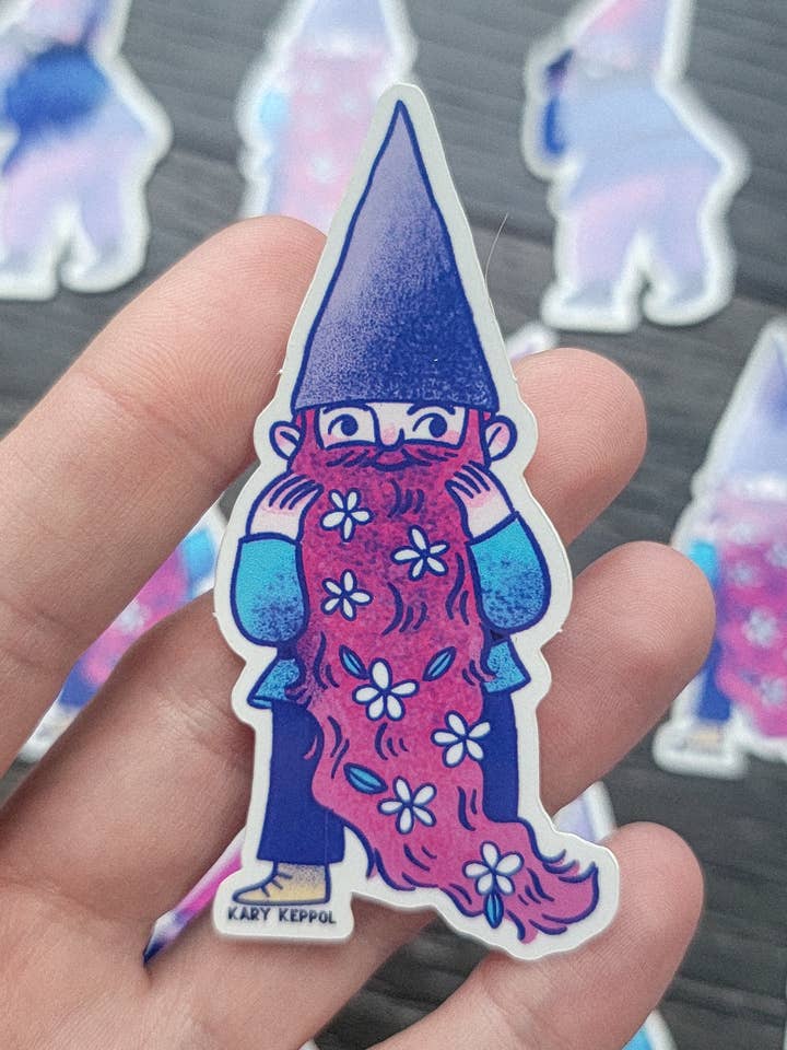 Autocollant en vinyle - Gnome, Barbe de fleurs pour la vente par Kary Keppol