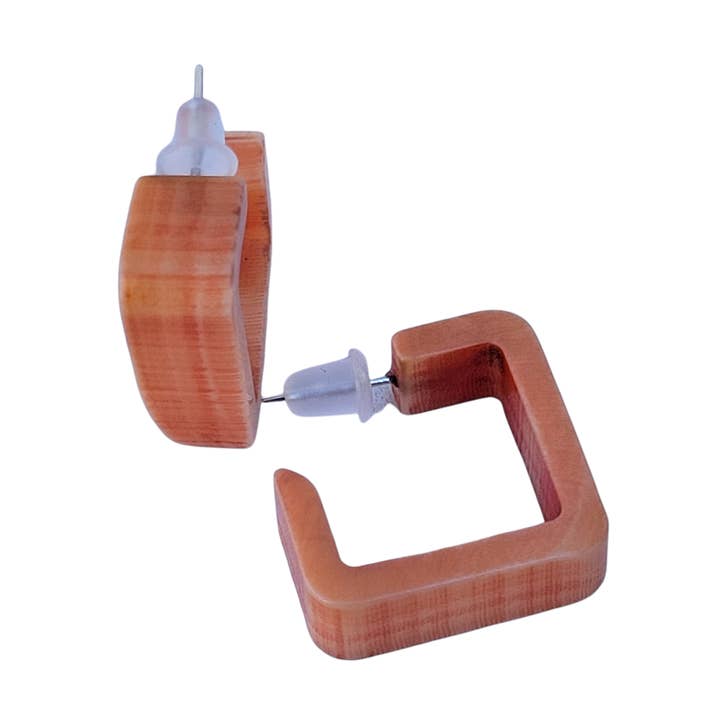 Pendientes tipo argolla con forma de nuez de tagua, estilo 70 para venta al por mayor de Organic jewelry by Allie